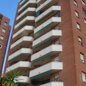 ALBERT LLANAS 1
